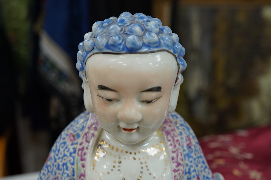 A Chinese famille rose figure of Buddha, Republic period, 30cm